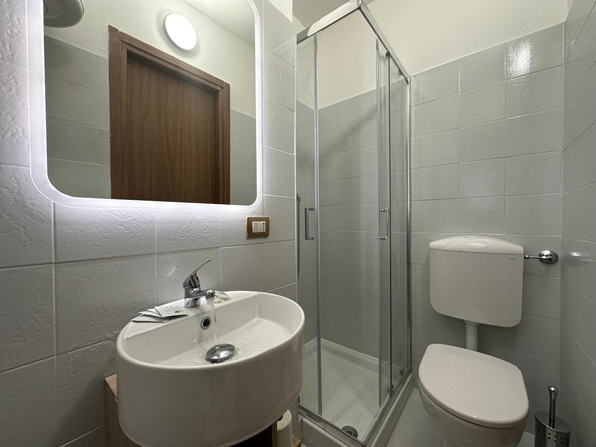 Ermes Suite Risorgimento Milano Esterno foto